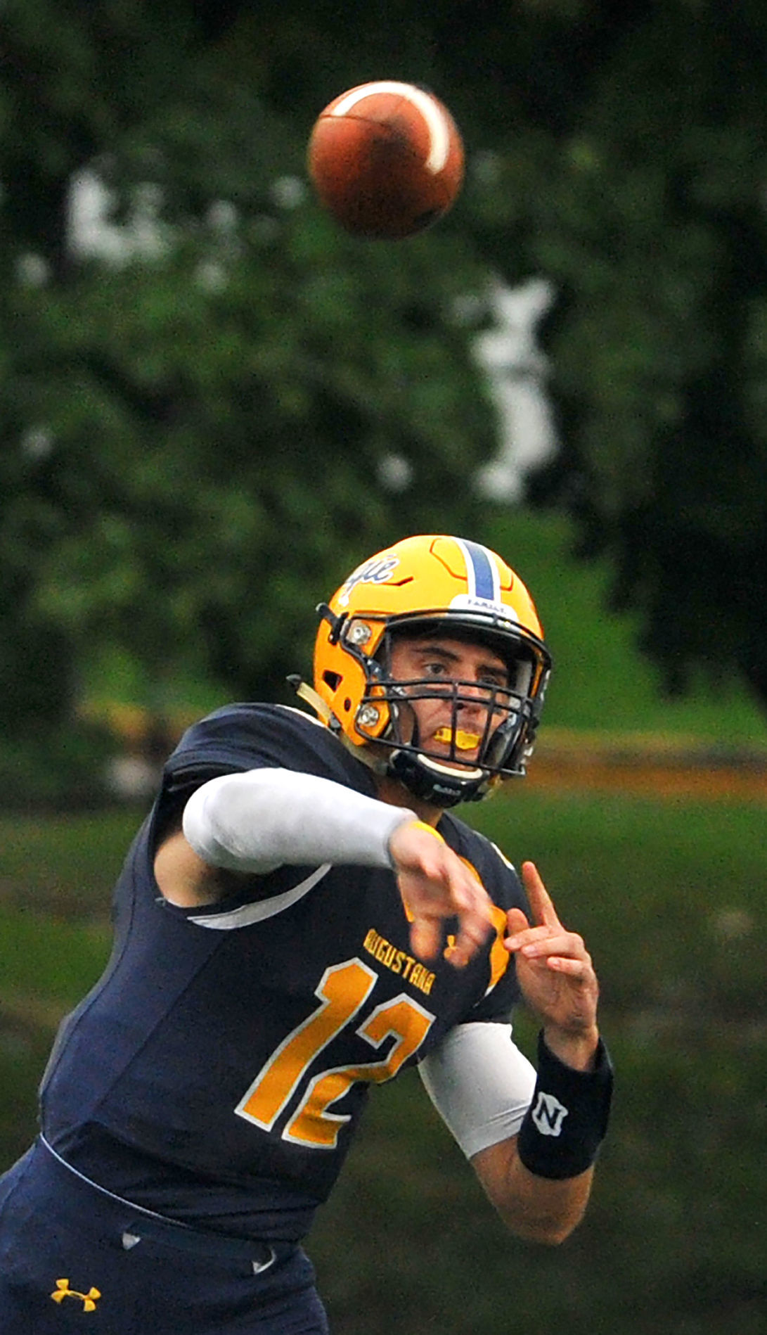 Augustana vs Millikin football